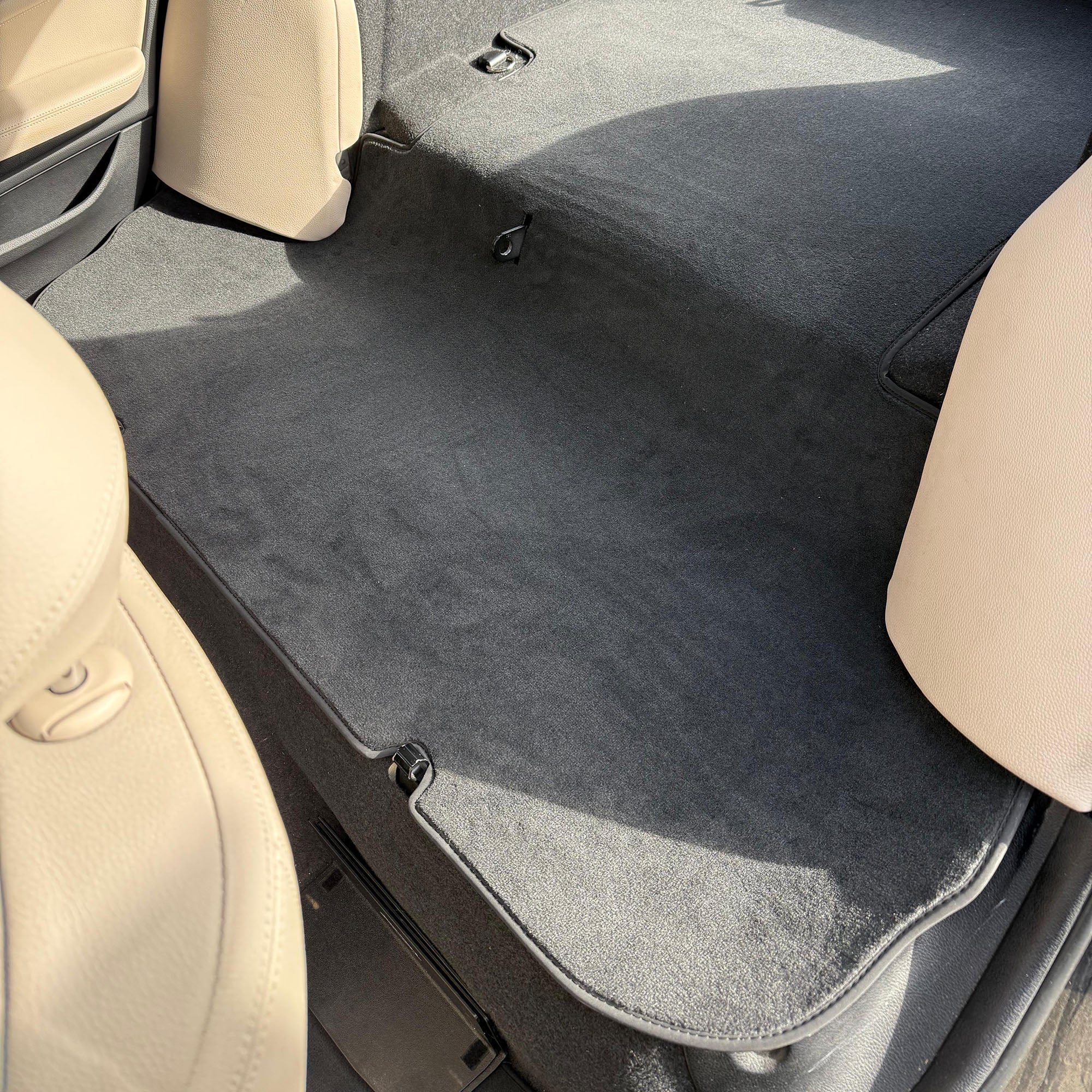 Clubsport-Teppich für BMW F20 / F21 | ForgedFinesse GmbH